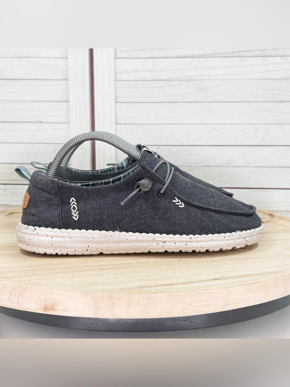 Hey Dude Wendy Canvas Chambray Slip On Loafer Denim Black Women Size 9
